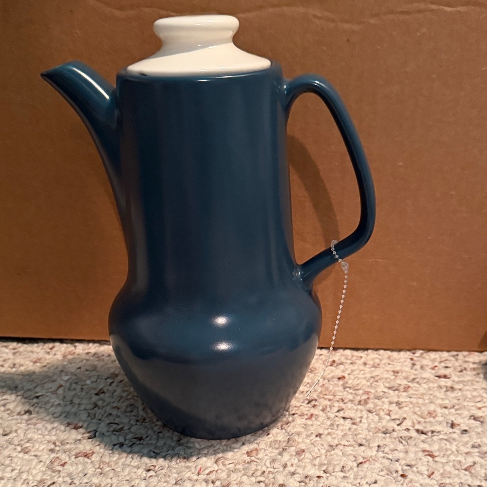 Vintage Homer Laughlin Blue Deft Sheffield Provincial Rare Coffee Pot!  Fabulous